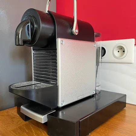 Deux Pieces Donnant Sur Un Jardin 公寓 昂蒂布