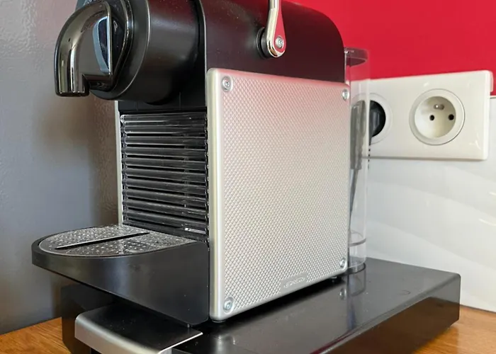 Deux Pieces Donnant Sur Un Jardin Apartment Antibes